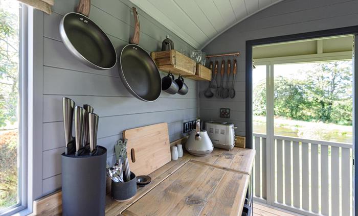 Kitchen - Elen - Brook Cottage Shepherd